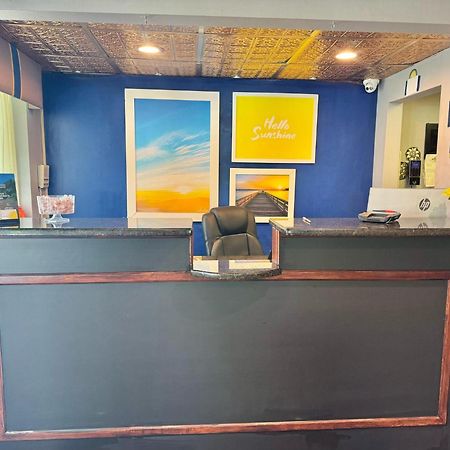 Days Inn By Wyndham Seneca-Clemson Exterior foto